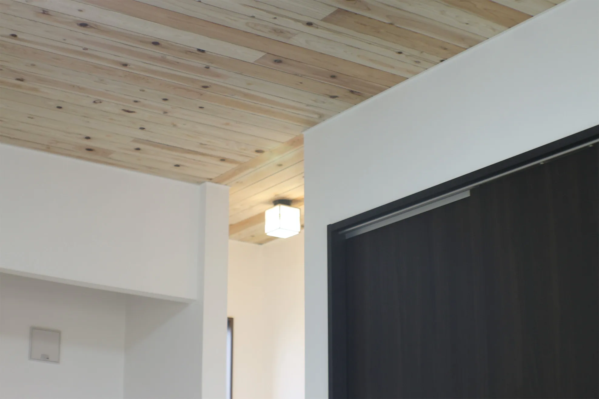 C様邸 - 成熟した夫婦のための『聖域』と『機能』の家。