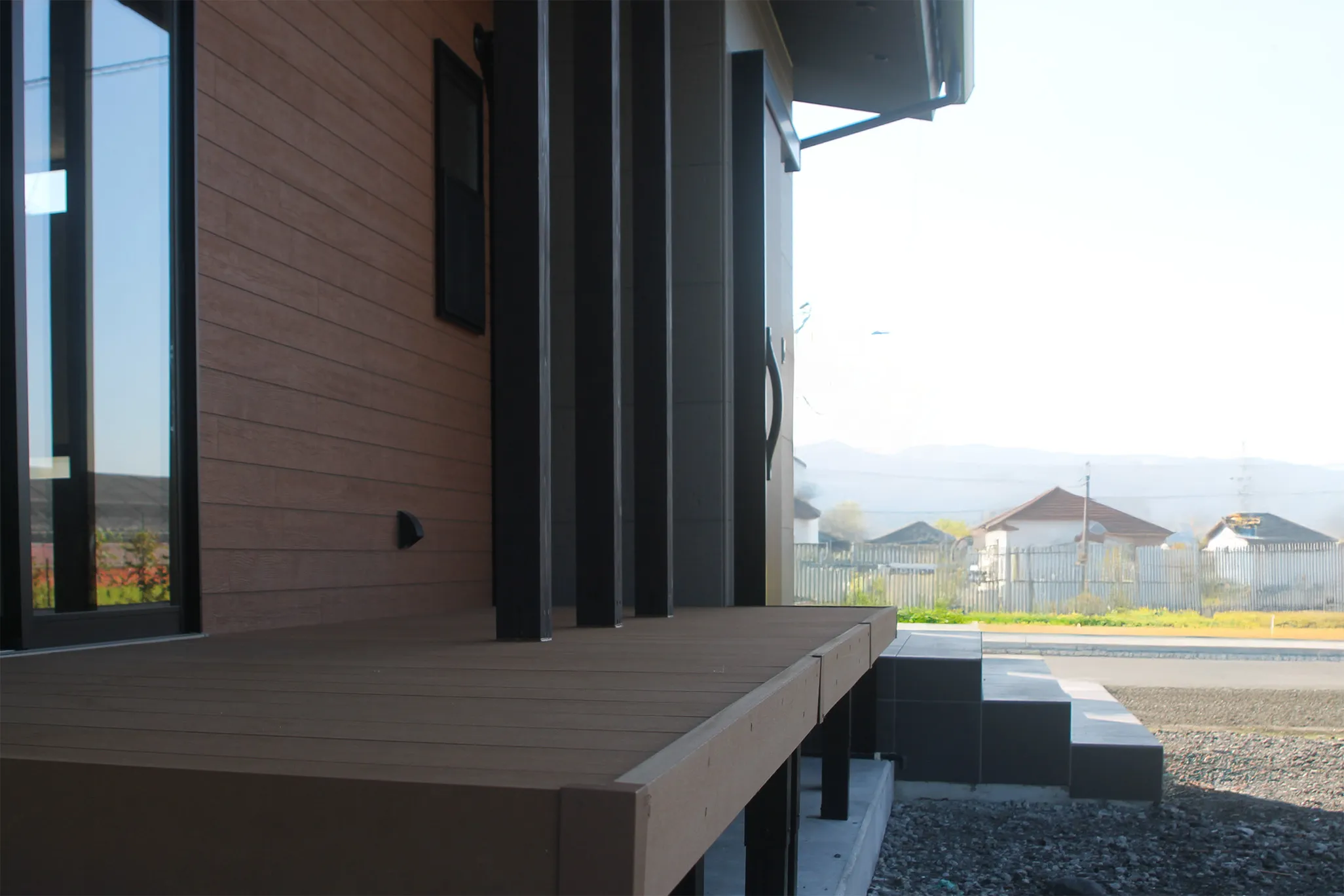 K様邸- 家族の成長に寄り添う、光と木の平屋